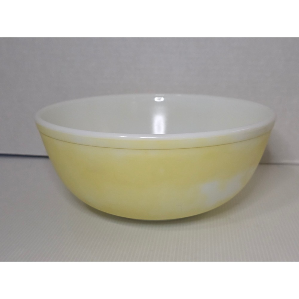 Pyrex Mixing Bowl 404 Yellow Fair 404